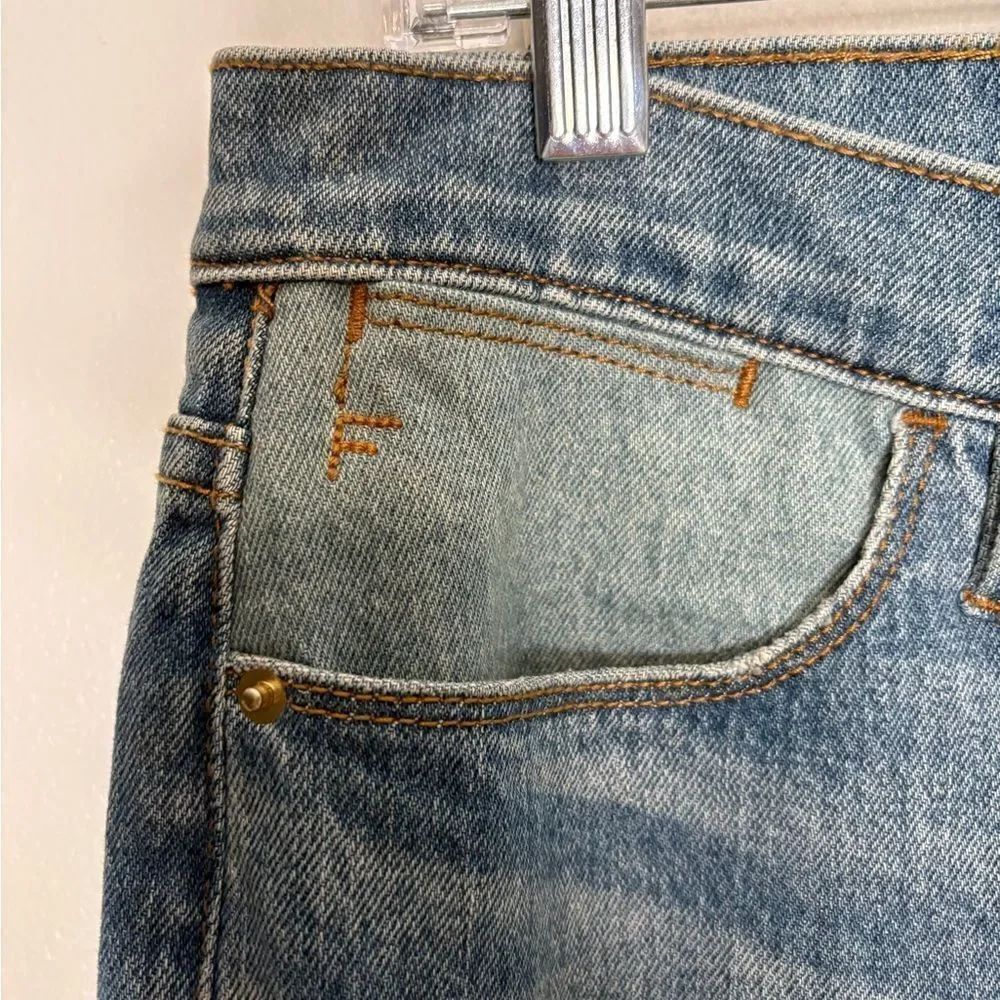 Frame Two-Tone Blue Patchwork Flared Jeans - Picture 12 of 16